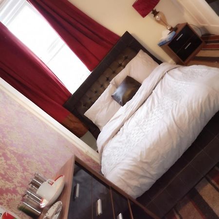 Red Carpet Guesthouse Reading Luaran gambar