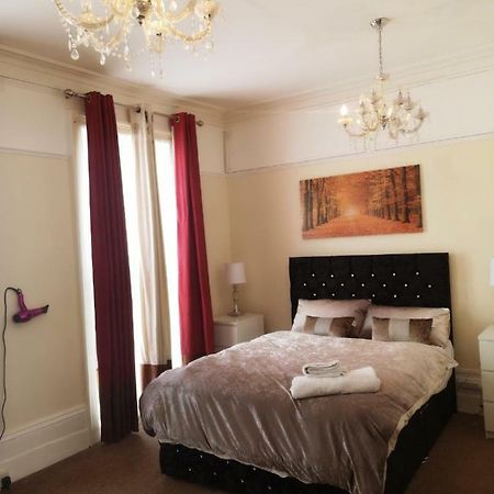Red Carpet Guesthouse Reading Luaran gambar